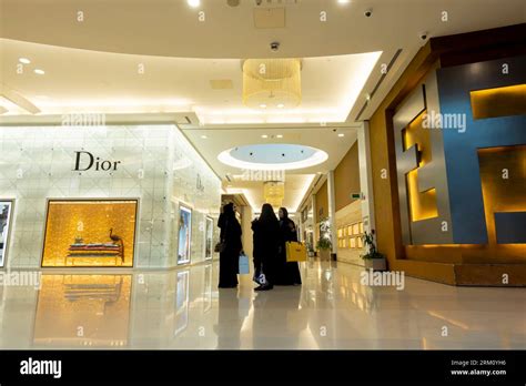 dior moda mall bahrain.